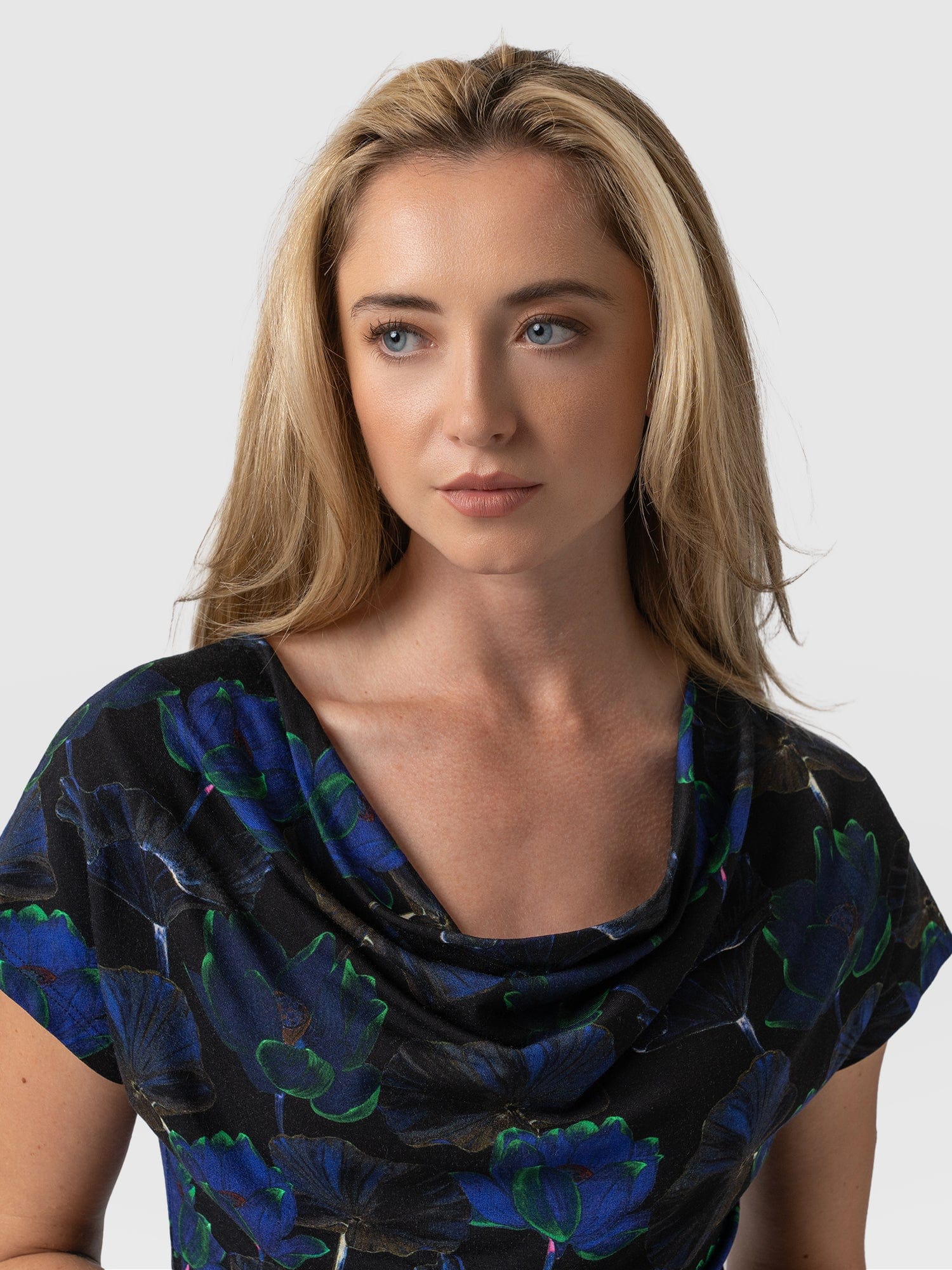 Cowl Neck Tee Blue Flora - Women's T-Shirts | Saint + Sofia® USA